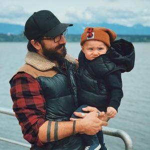 Meet your Posher, Elliott